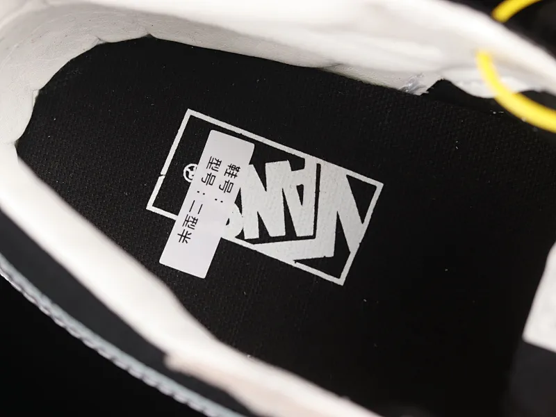 All categories Vans Vans series Vans Mid Vans China Vans Sk8 Mid Reissue black and gray splicing mid-top retro casual canvas skateboard shoes VN0A3WM32PD